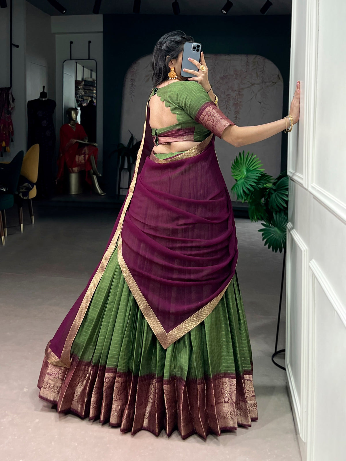 Dola Chex Lehenga with Zari Weaving Work & Georgette Dupatta