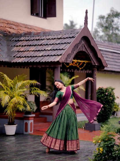Dola Chex Lehenga with Zari Weaving Work & Georgette Dupatta