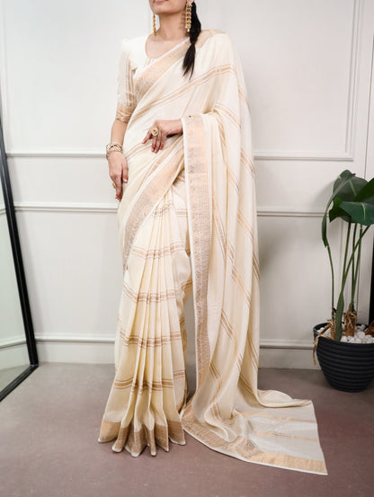 Dola Silk Saree with Intricate Zari Weaving Work
