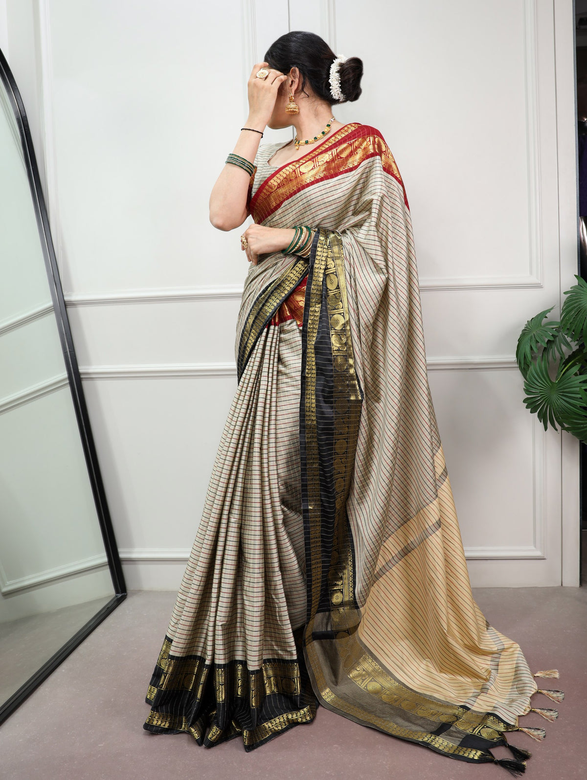 Cream Checks Saree with Black & Maroon Zari Border