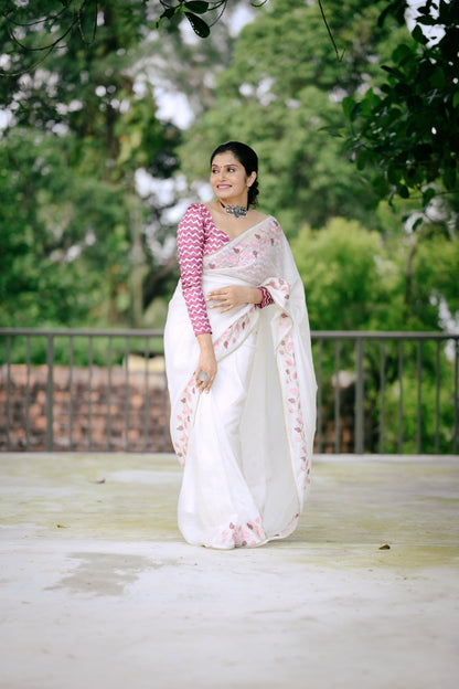 White Crush Georgette Saree with Leaf Embroidery & Lace Border